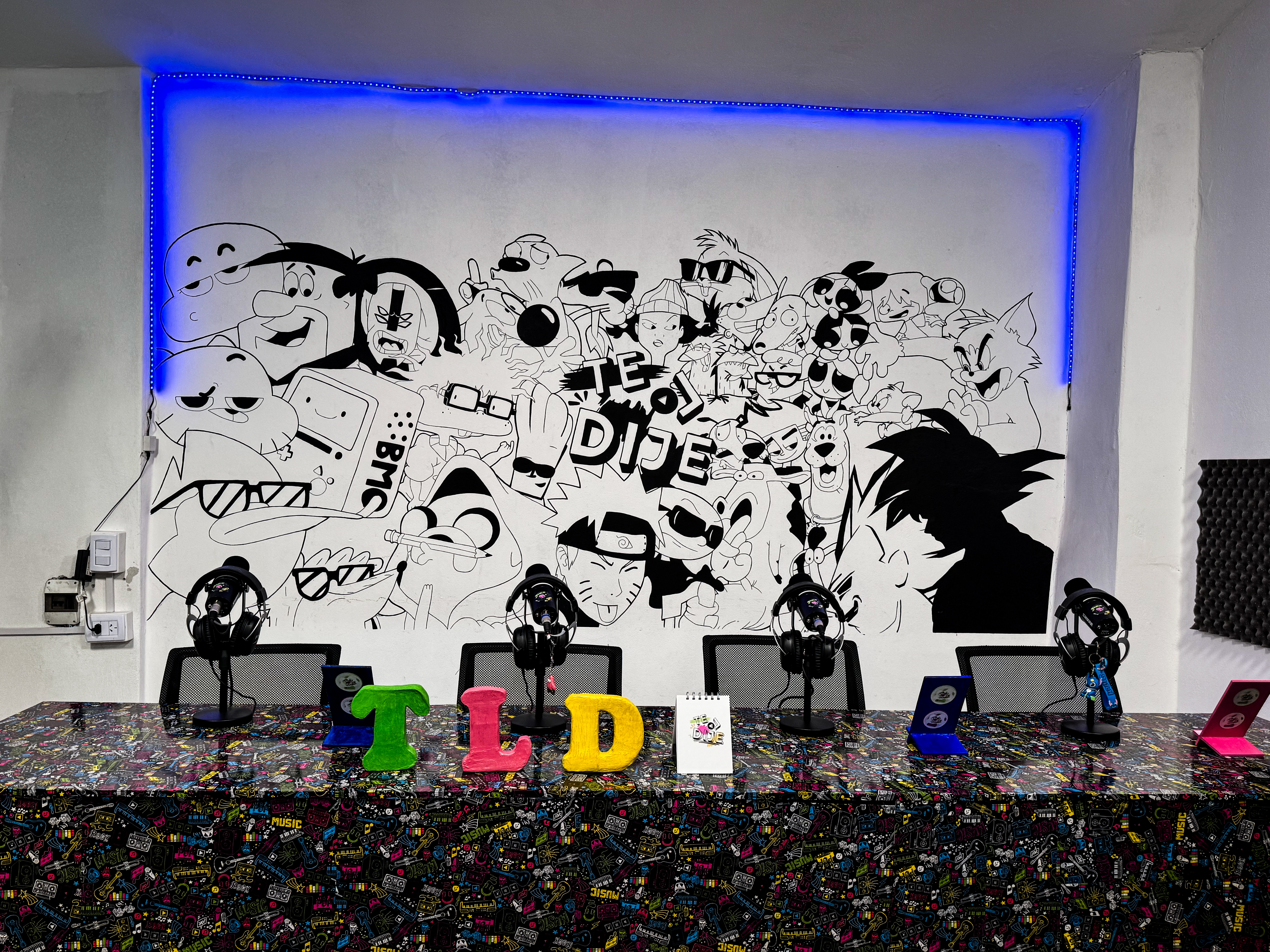 Follow CTA background image